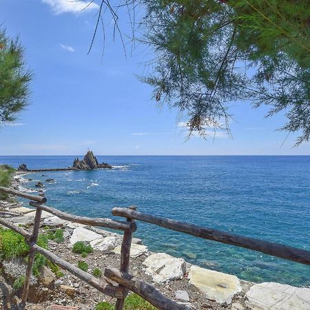 Amazing Apartment In Moneglia With House Sea View מראה חיצוני תמונה
