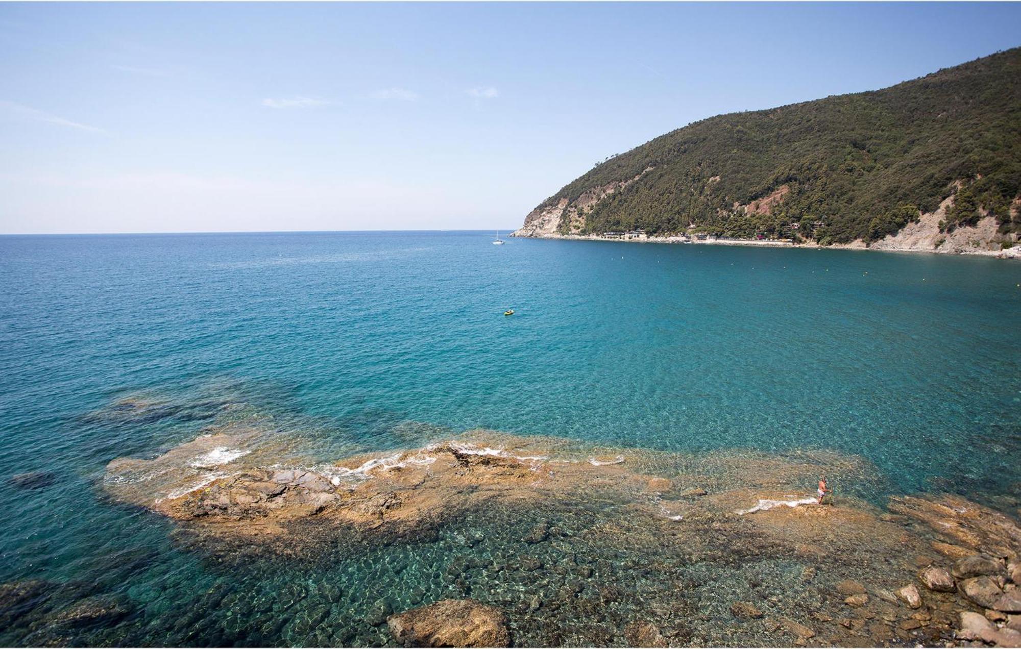 Amazing Apartment In Moneglia With House Sea View מראה חיצוני תמונה